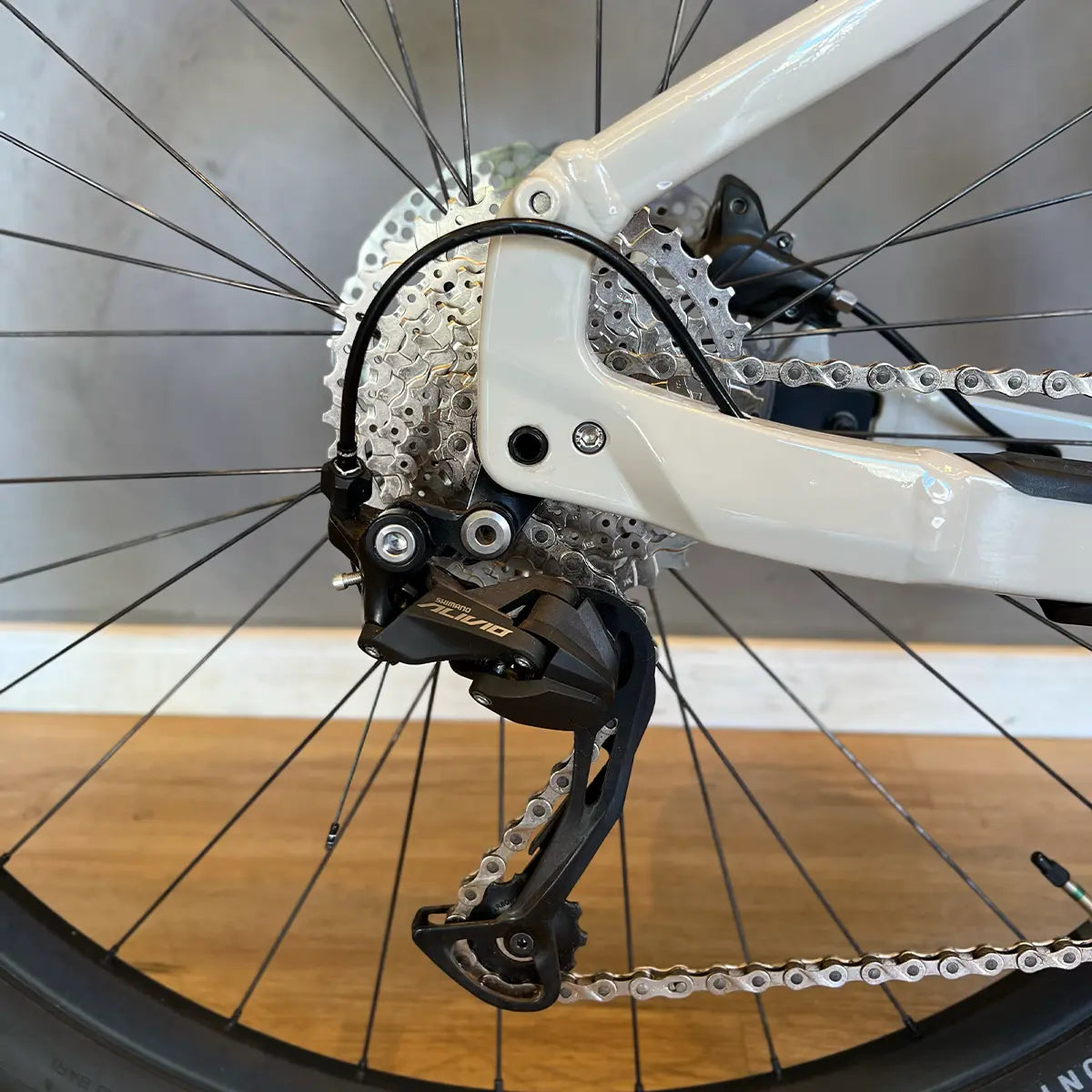 Specialized Turbo Tero 3.0 - 2024